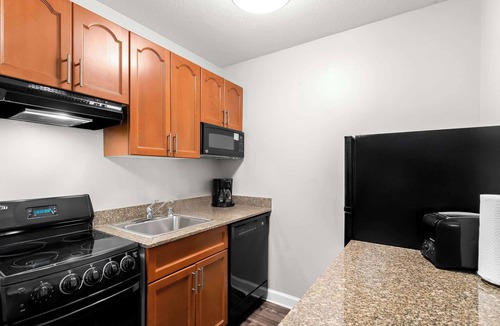 Southeast Hotel | Suburban Studios Denver Tech Center
