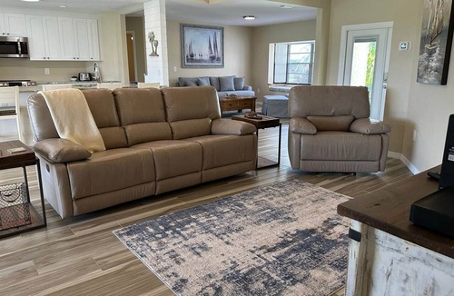 Oakland Hills House | The Caddyshack