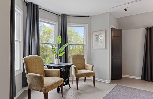 Egg Harbor House | The Egg Harbor Haven - Downtown Egg Harbor/Sleeps 12!
