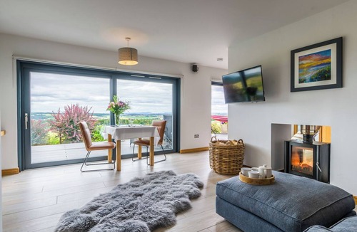 Auchterhouse Cabin | The Hideaway Experience