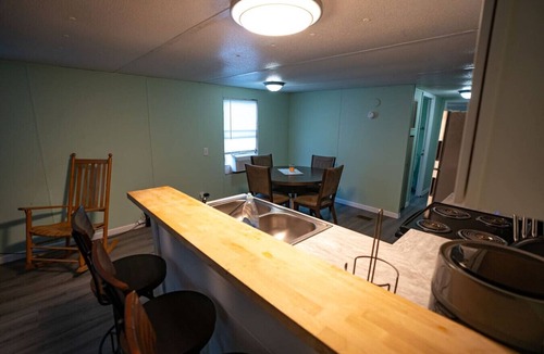Newtown House | Unit B – Trailside ATV Stay w/Firepit, Sleeps 8