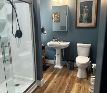 Morris House | Verbena Cottage