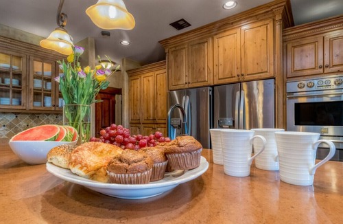 Walla Walla Villa | Villa Bella Vista | A Taste of Tuscany with Private Pool