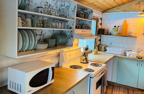 Nantes Cabin | Vrbo Property