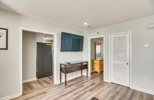 Fall River Apartment | Walkable Fall River Apt: Cozy Winter Getaway!