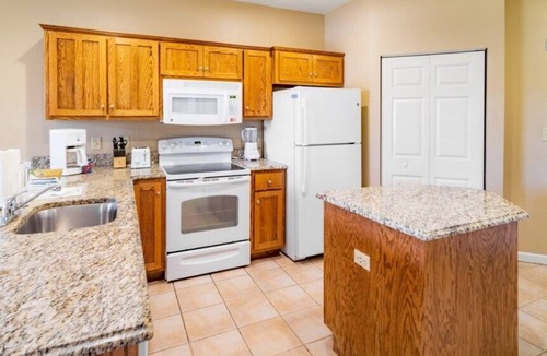 Williamsburg Condo | Williamsburg | Pool & Family Activities | 3BR Sleeps 10