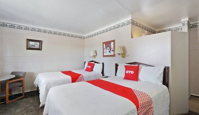 2 Full Bed | Non-Smoking in Alpine TX