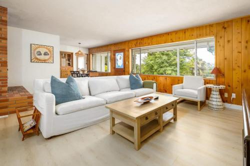 3Bed Single Level Home in Carlsbad
