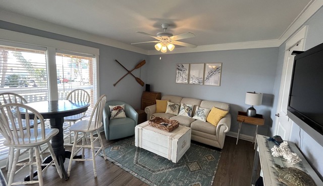 5 minute walk to Private Beach - Sandpiper Cove in Destin