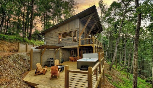 Aska Tranquility | Save $199 Off Your Stay in Cherry Log