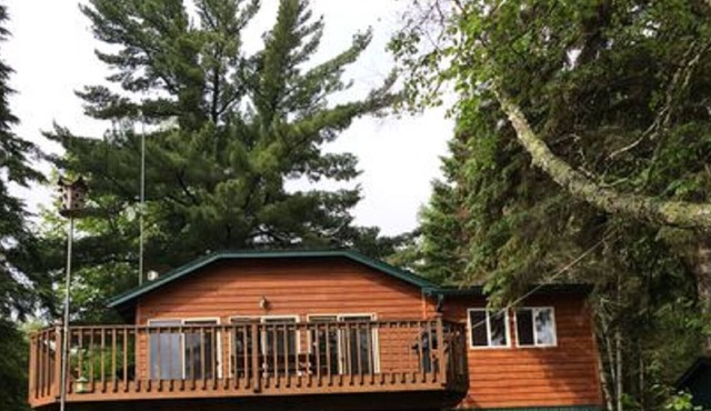 Beautiful 2BD, 1BA Cabin at peaceful Turtle Lake in Northern Minnesota in Bigfork