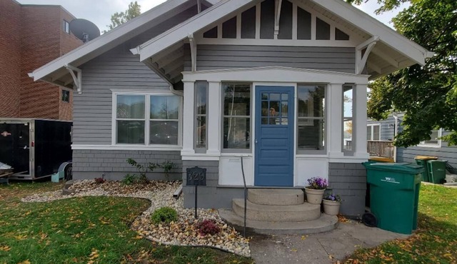 Beautifully updated 4 bedroom Lake Home in Ortonville