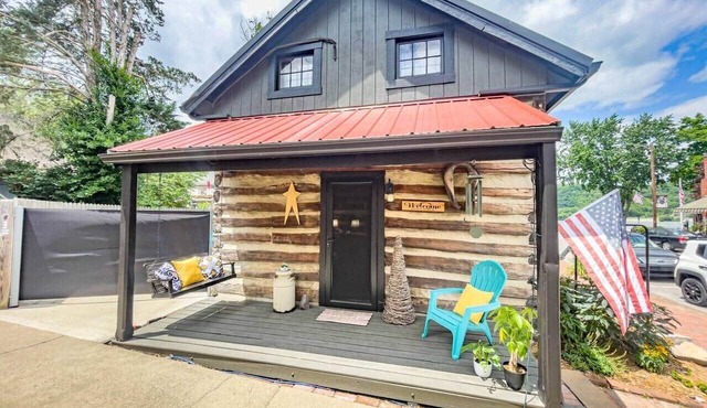 Bertha's Cabin: Rustic Ohio River Retreat in Augusta