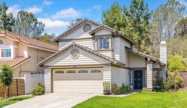 Bright Carmel Valley Home - 3BR, BIG YARD in San Diego