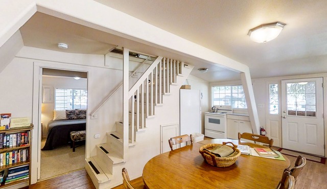 Charming A-Frame w/Mountain Views, Patio & Great Yard - Close to the Lake in Joseph