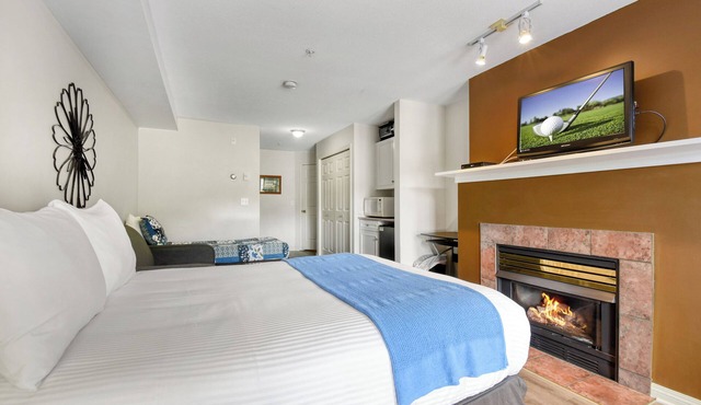 Comfort Studio - 210B in Kelowna