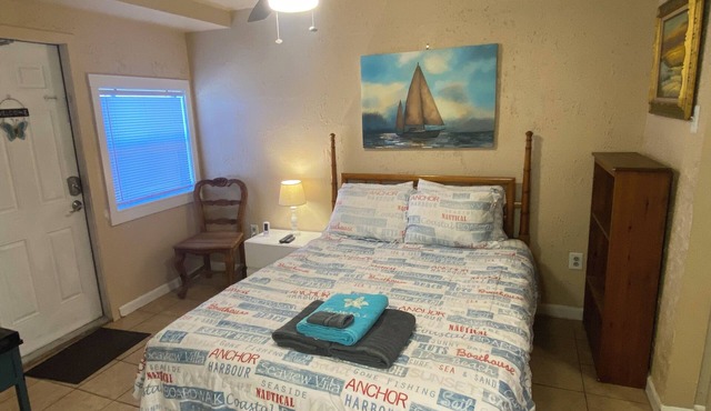 Comfortable Studio in Downtown Lake Worth Beach in Lake Worth