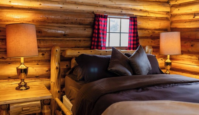 Cozy & Rustic Waterfront Cabin, Perfect for Couples at Mt. Chase Lodge! in Patten