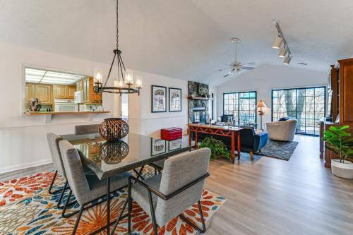Deck & Community Perks: Sky Valley Home! in Dillard