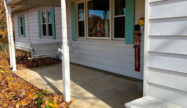 Discover Decatur in this 3 BR 2 BA Weekend Getaway in Decatur