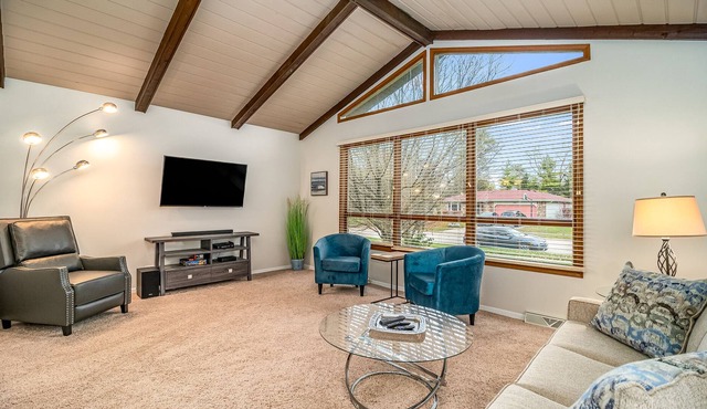 Elgin Rental – Greenridge in Elgin