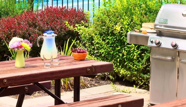 Enjoy a Comfortable & Convenience Stay! Free Parking, Pets are welcome! in Dublin