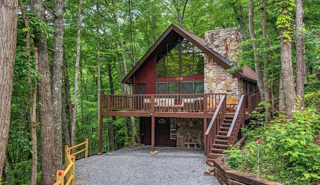 Escape to St Moritz in the heart of Gatlinburg, where adventure meets comfort in in Gatlinburg