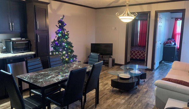 Fully furnished 3 bedrooms in Thompson