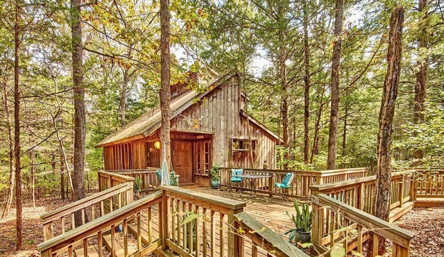Gorgeous Multi-Unit Cabin Rental for Larger Groups Nestled in the Trees for an Unforgettable Getaway in Nature in Ben Wheeler, Texas in Ben Wheeler