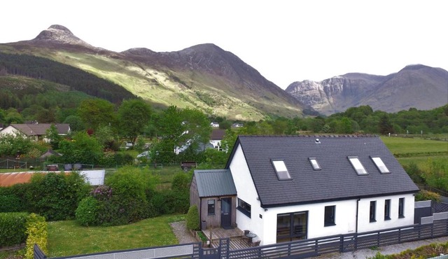 Hawthorn Cottage in Glencoe