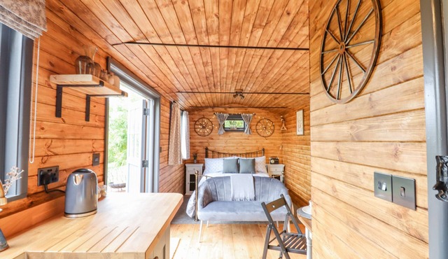 Hideaway Cabin in Exeter