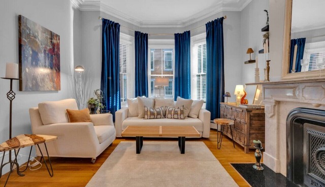 Historic and Charming Brownstone in Boston