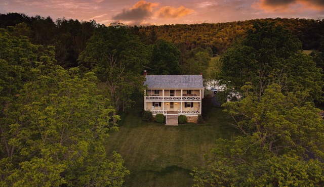 Historic Countryside Escape - Relax, Hike, & Fish! Near Lexington in Rockbridge Baths