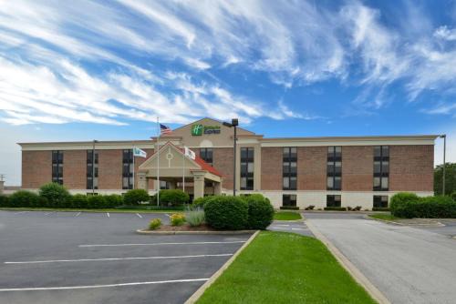 Holiday Inn Express Crestwood by IHG in Crestwood