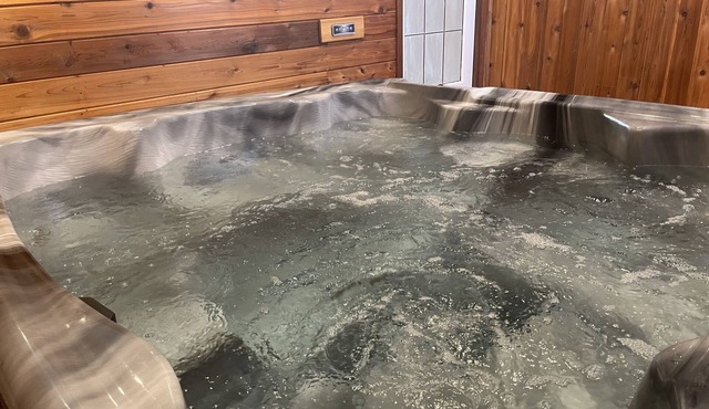 Lakefront Couples’ Retreat with Indoor Hot Tub, Spa Bathroom & Cozy Fireplace in Sandy Hook
