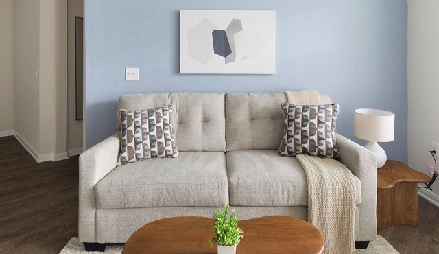 Landing | Incredible 2BD, Game Room, Gym in Houston
