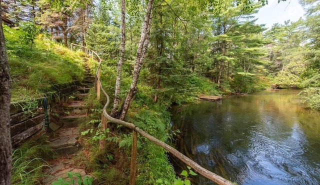 Lodge on the Manistee: Swim the Manistee | Riverfront Summer Stay in Grayling