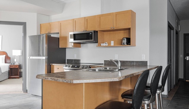 Luxury Three Bedroom Suite in Fort McMurray