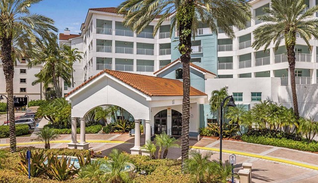 Marriott's Villas at Doral | TWO 2BR/2BA Suites in Miami