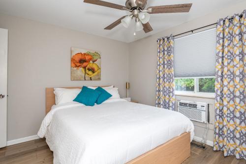 Modern 2BR Gem Steps to The Greene UD & WPAFB in Kettering