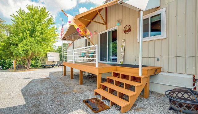 Murphysboro Retreat w/Deck Near Kinkaid Lake! in Murphysboro