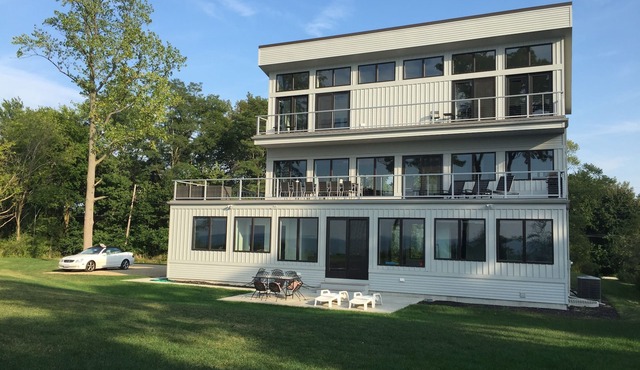 Newer Beachfront Contemporary, Unparalleled Views in Benton Harbor