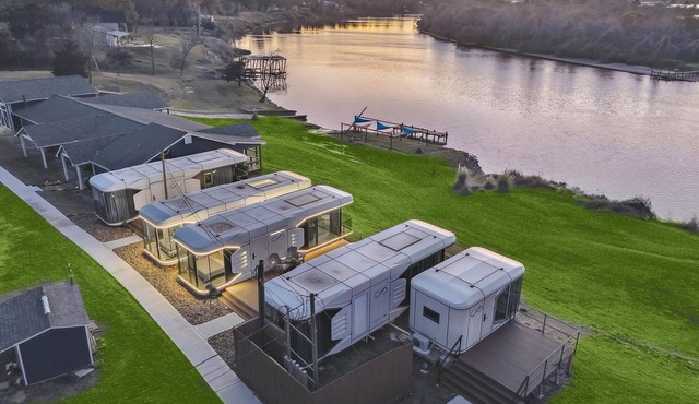 One-of-a-kind tiny home designed for an unforgettable stay by the beautiful San Jacinto River in Highlands