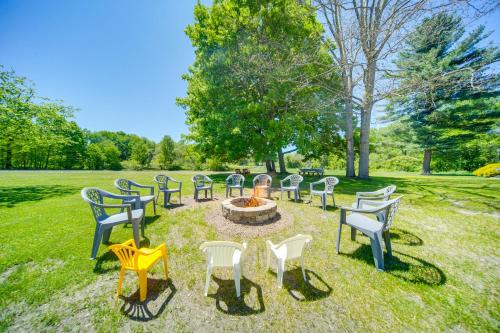 Pet-Friendly Centerville Home w/Fire Pit & Grill in Centerville