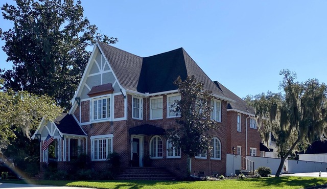 Private, Charming apartment in historic District in Ocala