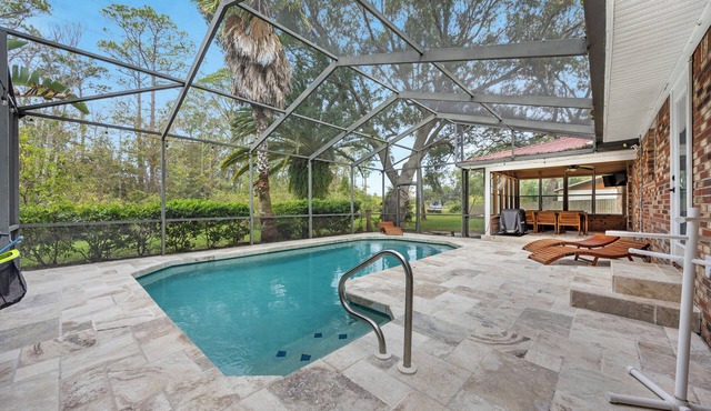 Private Heated Pool Oasis 10 Min to Beach & Downtown in St. Augustine