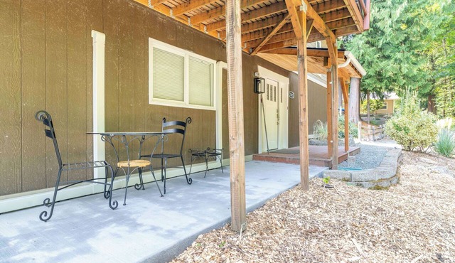 quiet 2-bedroom Woodinville in Woodinville