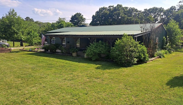 Quiet ranch style home near White, Norfork, and Buffalo Rivers in Gainesville