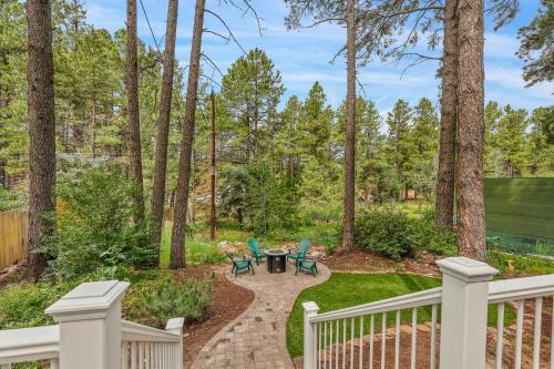 Remarkable Mountainaire Cabin - Stargazing in the Pines! in Mountainaire