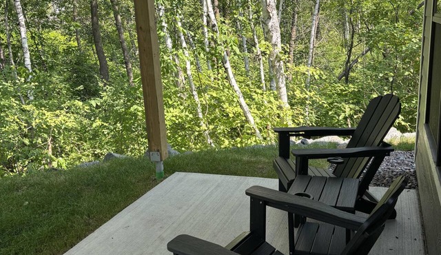 RiverWest Trailside Tranquility - Sauna - Dogs Friendly in Duluth